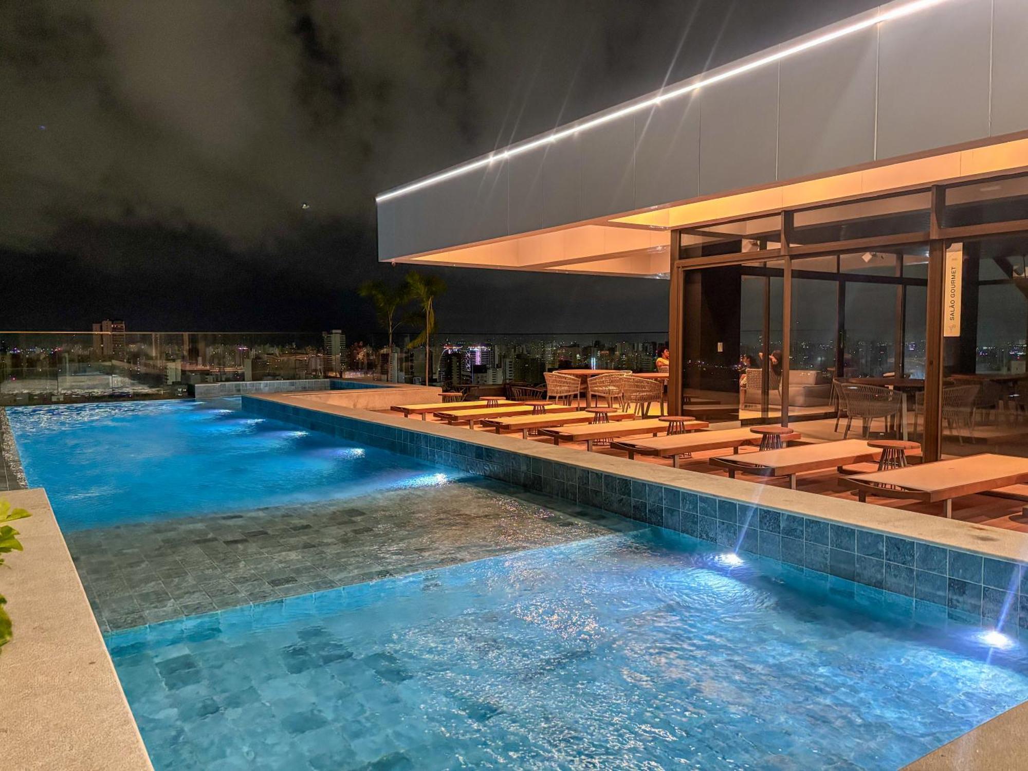 Apartamento 600m Da *